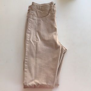 High waisted denim, nude jeans